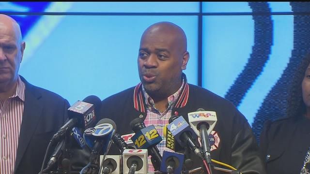 2 children and woman killed, 3 hurt in Newark stabbing - KRISTV.com - KRIS Corpus Christi News